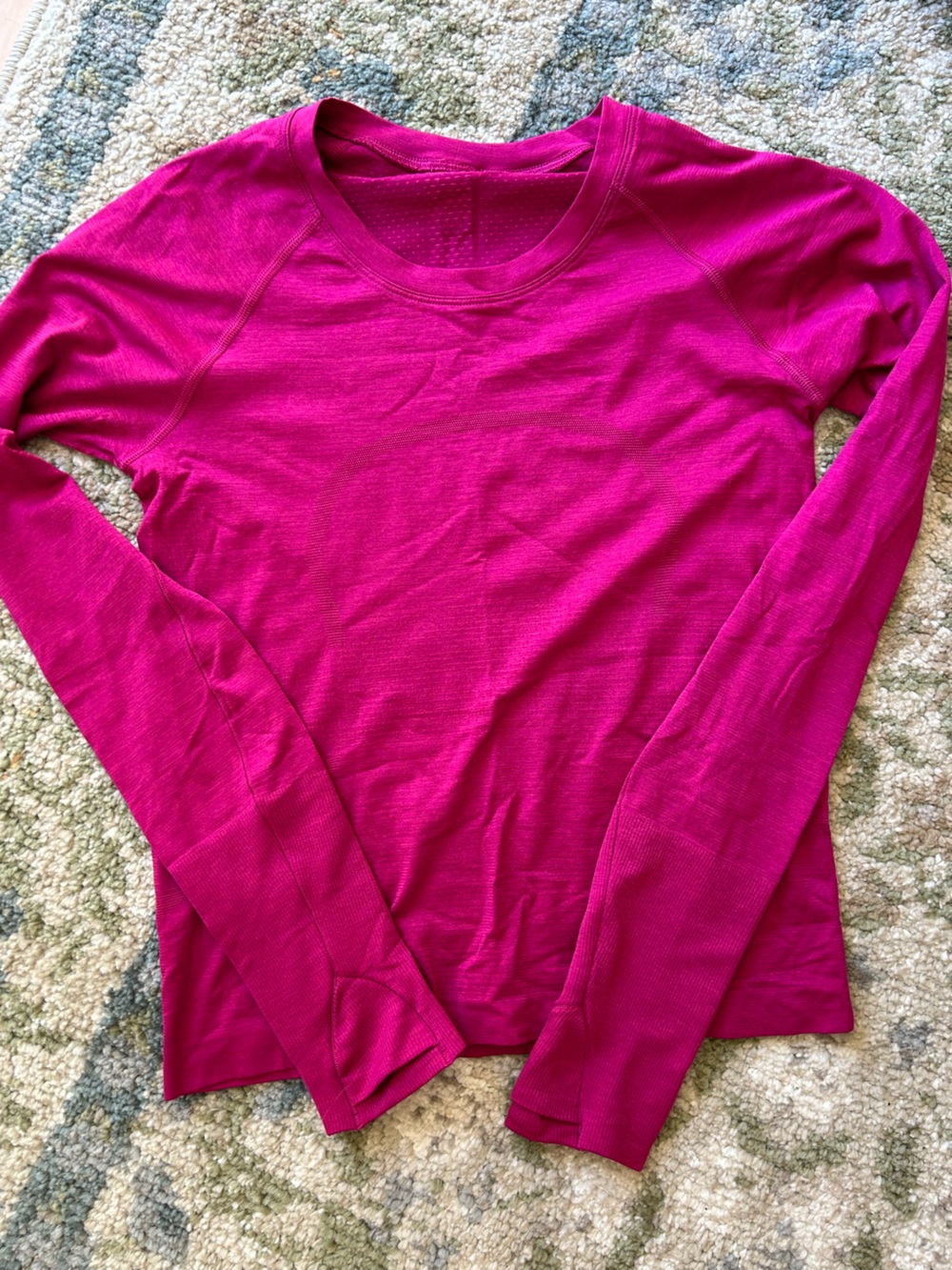 lululemon waist length long sleeve swiftly